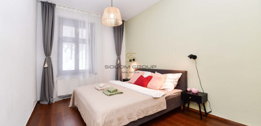 Pronájem bytu 2+1, 42 m² + sklep 5,8 m², 4. NP, výtah, Praha 2 – Vyšehrad, Neklanova