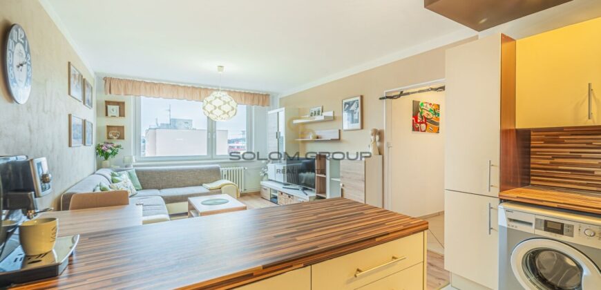 Prodej bytu 3+kk/Lodžie, 62 m², komora na chodbě, po úpravách, Modřany, OV