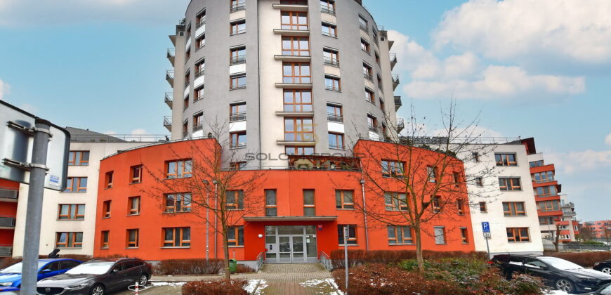 Pronájem bytu 2+kk, 52 m², komora v bytě, garážové stání, Praha – Záběhlice