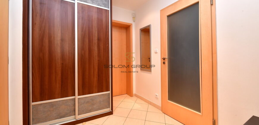 Pronájem bytu 2+kk, 52 m², komora v bytě, garážové stání, Praha – Záběhlice