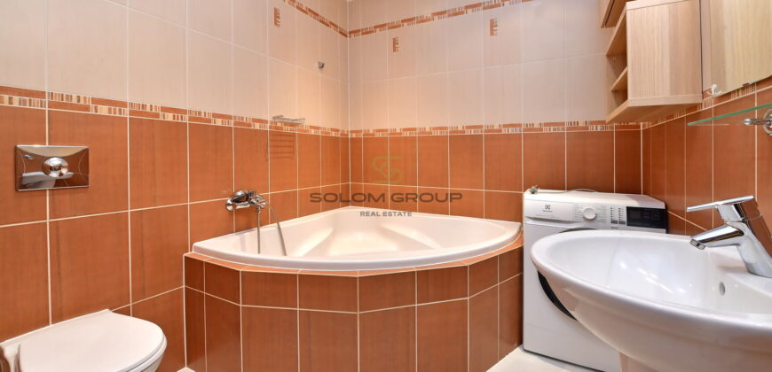 Pronájem bytu 2+kk, 52 m², komora v bytě, garážové stání, Praha – Záběhlice