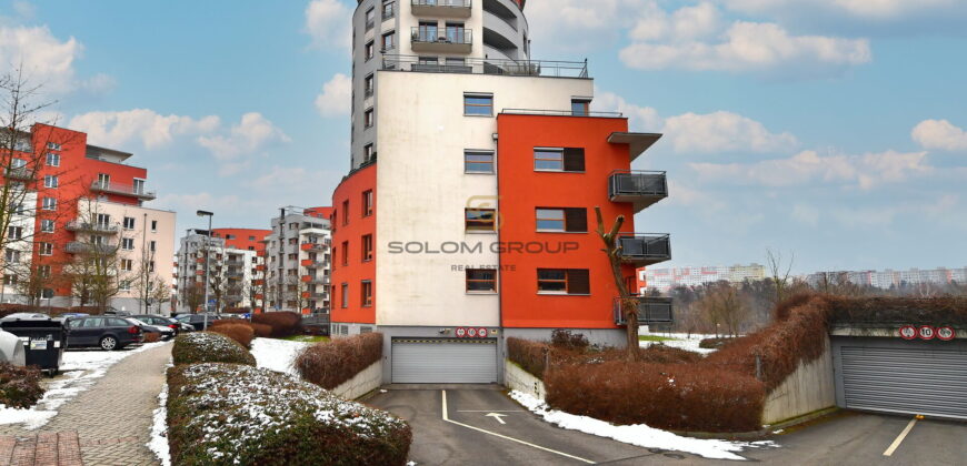 Pronájem bytu 2+kk, 52 m², komora v bytě, garážové stání, Praha – Záběhlice