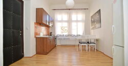 Pronájem bytu 2+kk, 60 m2, po úpravách, Smíchov, cihlový dům