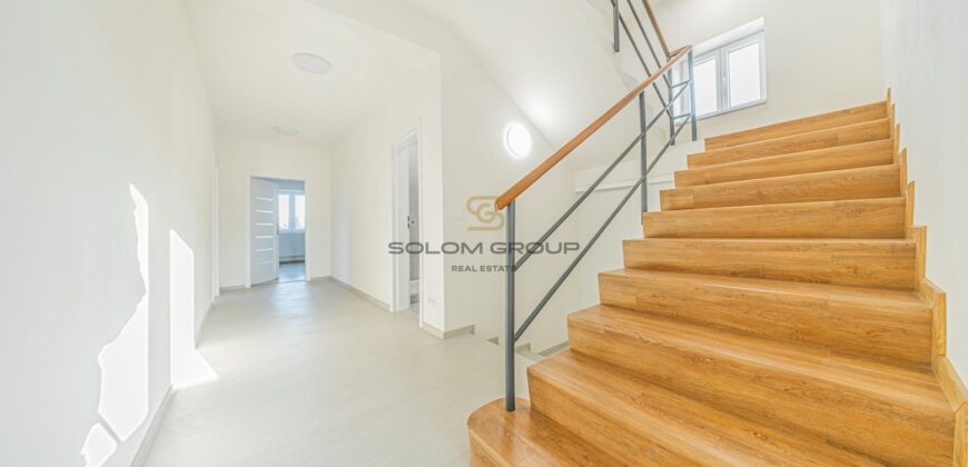 Prodej vícegeneračního rodinného domu 6+1 a 4+kk, 371 m², pozemek 807 m², Chýňava, okr. Beroun