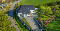 Prodej vícegeneračního rodinného domu 6+1 a 4+kk, 371 m², pozemek 807 m², Chýňava, okr. Beroun