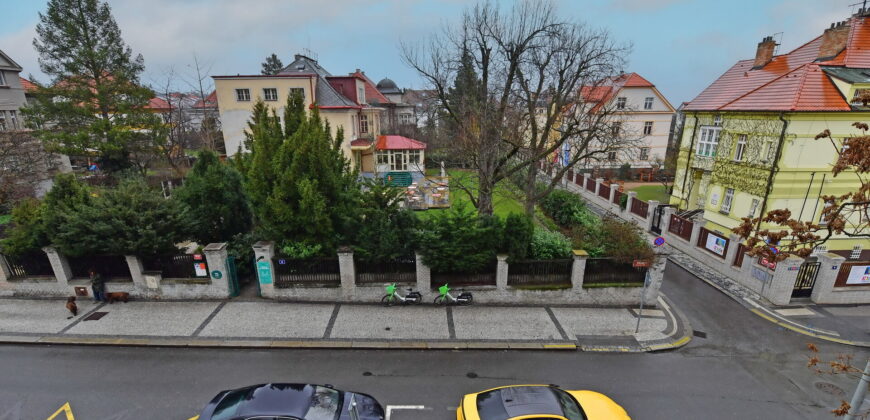 Pronájem bytu 1+1, 36 m², komora v bytě, Vinohrady, po rekonstrukci