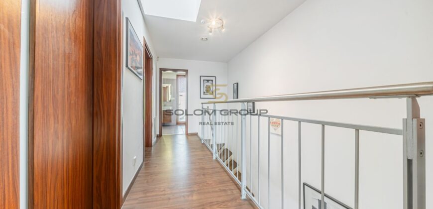 Prodej rodinného domu 5+kk, 125 m², Sedlec u Líbeznic, pozemek 425 m², 2 parkovací stání