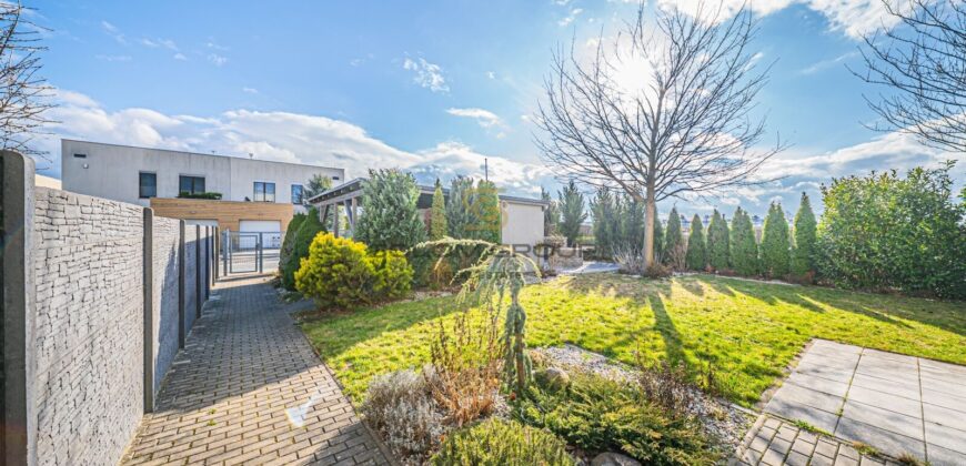 Prodej rodinného domu 5+kk, 125 m², Sedlec u Líbeznic, pozemek 425 m², 2 parkovací stání