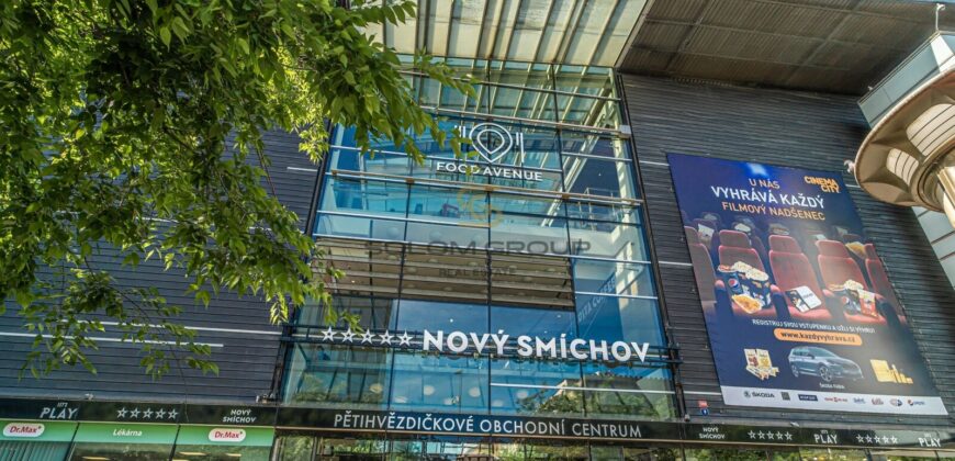 Prodej bytu 1+kk + sklep, 45 m², Smíchov, OV