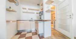 Prodej bytu 1+kk + sklep, 45 m², Smíchov, OV